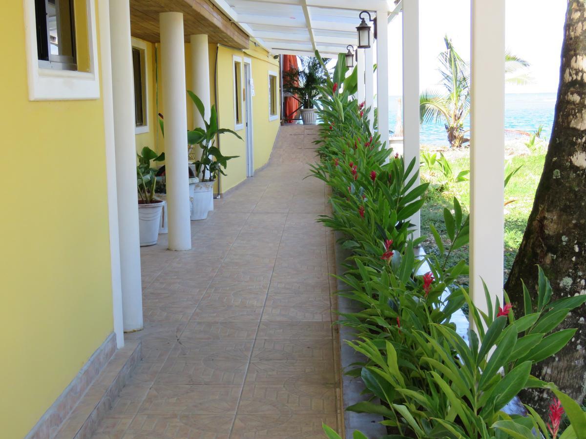 Hostel Mamallena Bocas Del Toro (Adults Only) Eksteriør bilde