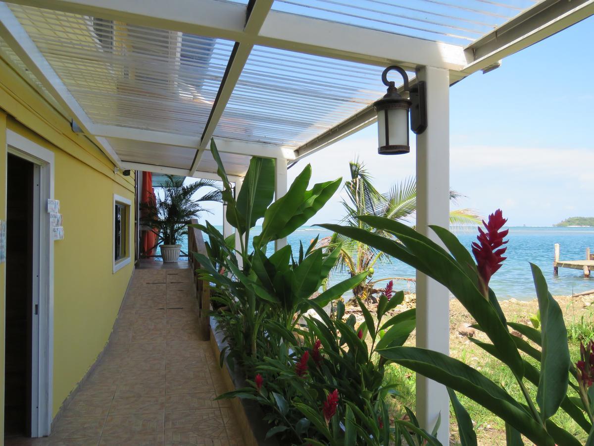 Hostel Mamallena Bocas Del Toro (Adults Only) Eksteriør bilde