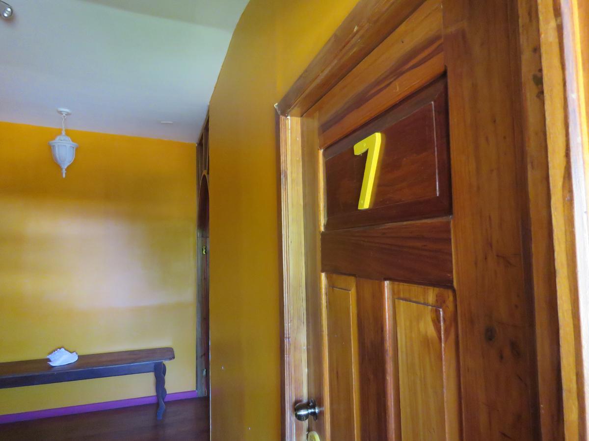 Hostel Mamallena Bocas Del Toro (Adults Only) Eksteriør bilde